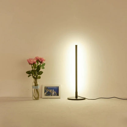 Minimalist LED Table lamp - Handy House